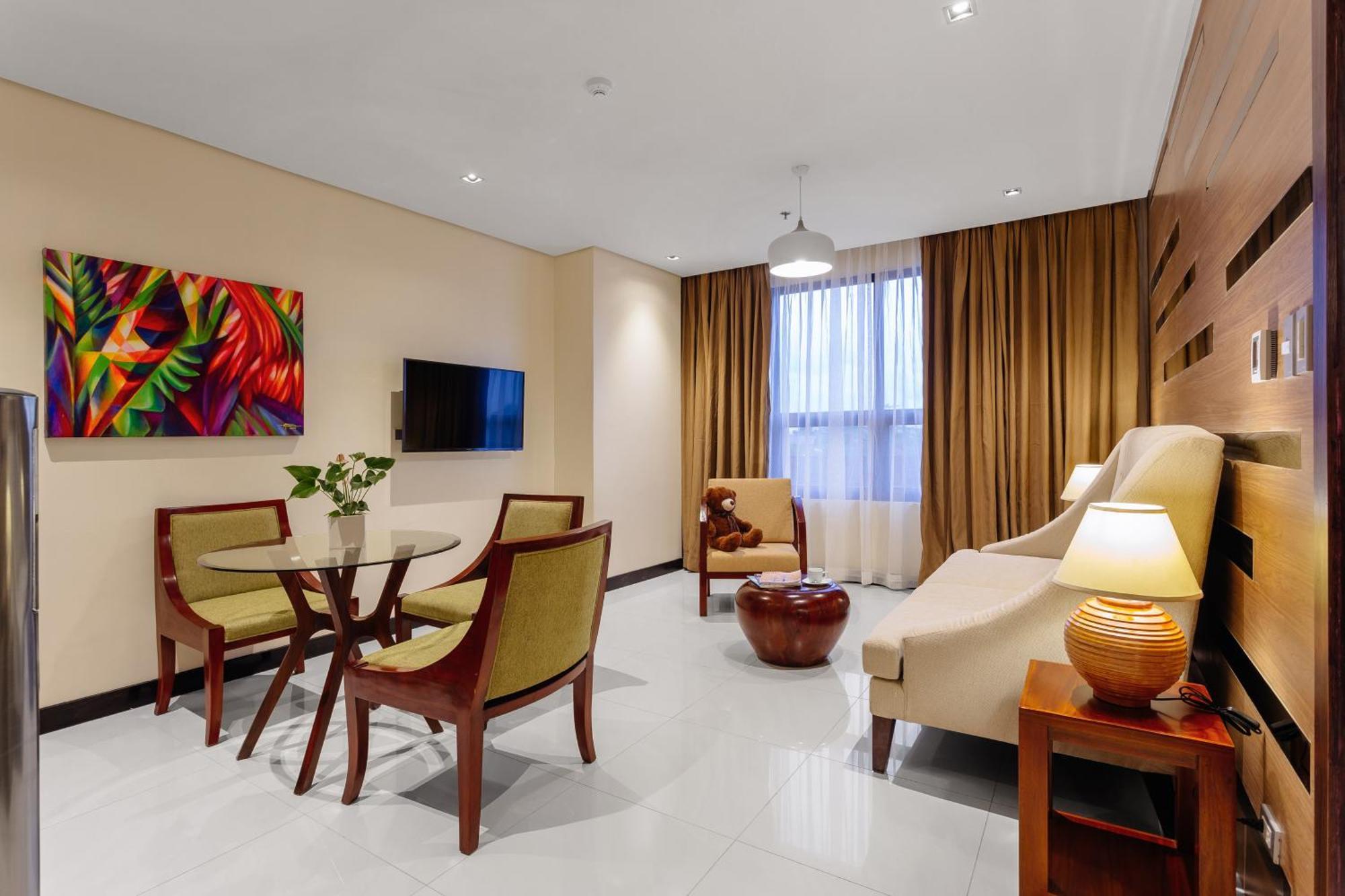 Summit Hotel Таклобан Экстерьер фото