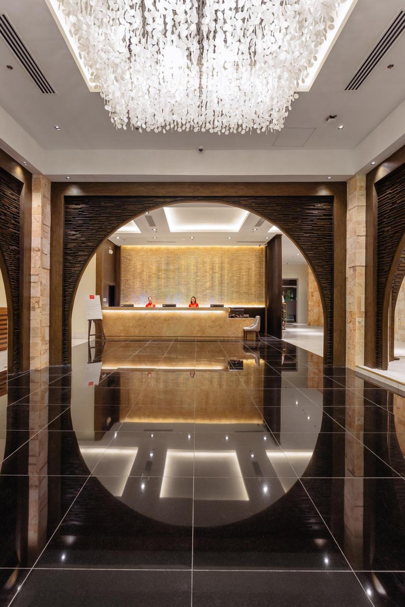 Summit Hotel Таклобан Экстерьер фото