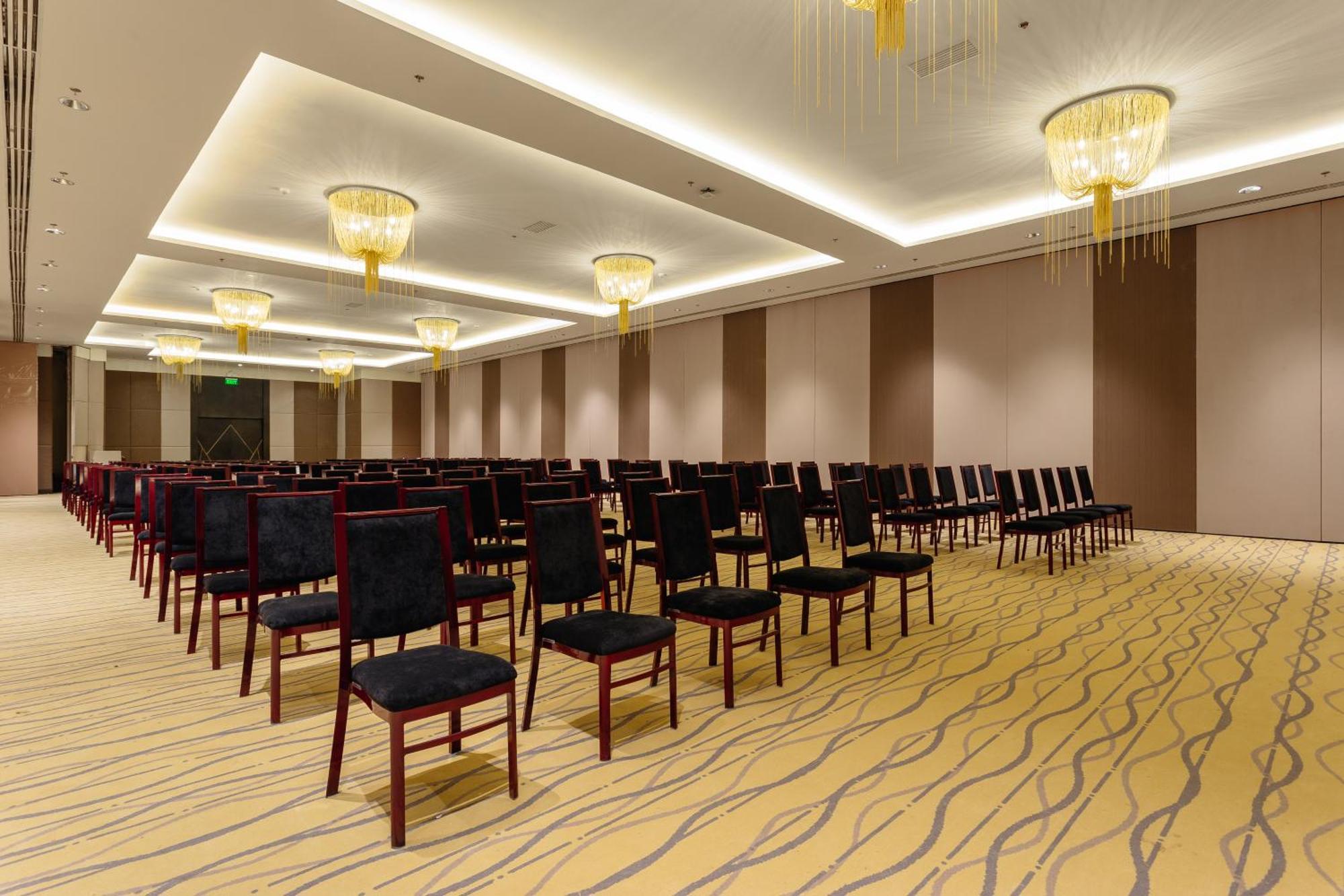 Summit Hotel Таклобан Экстерьер фото