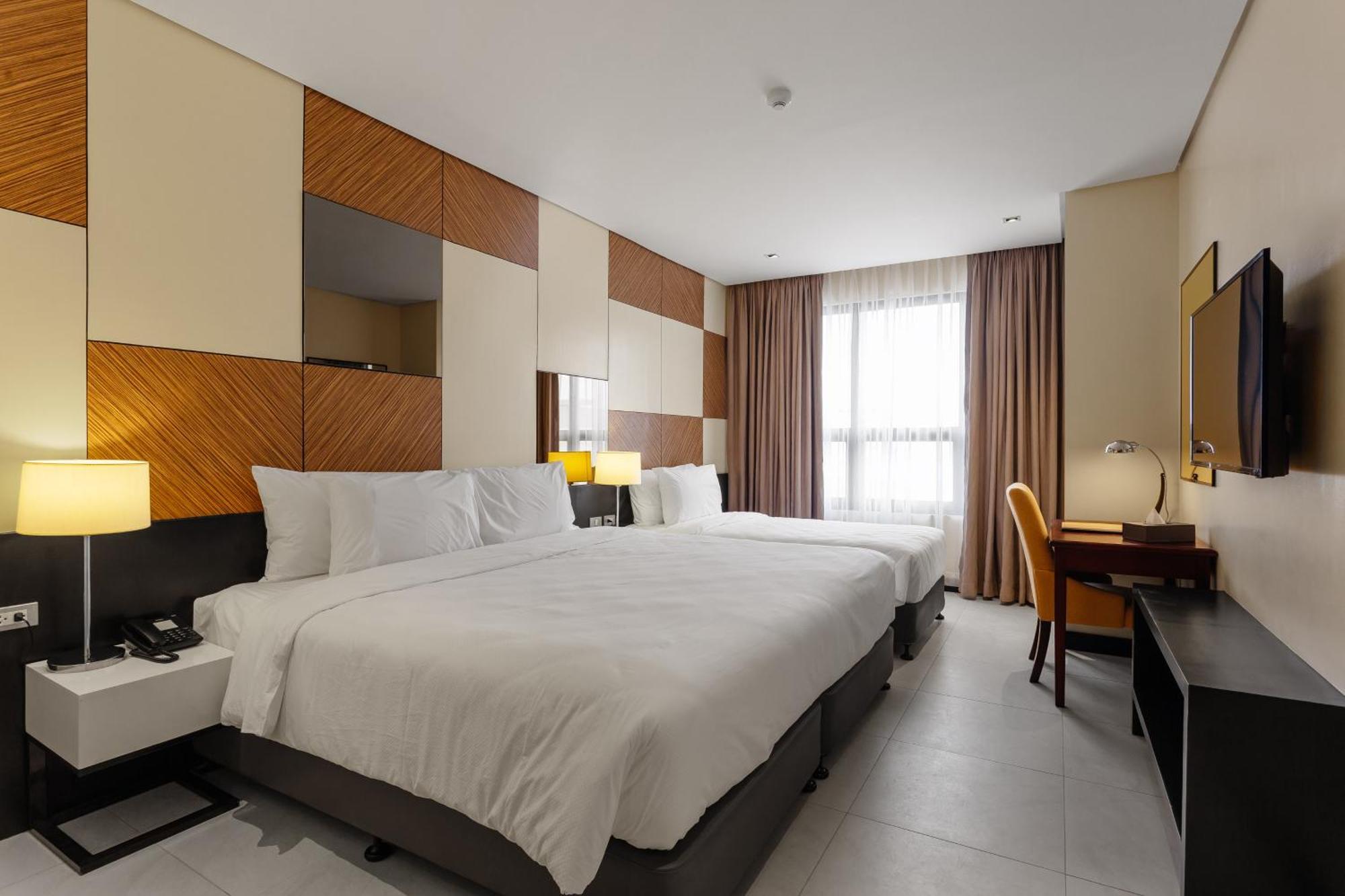 Summit Hotel Таклобан Экстерьер фото